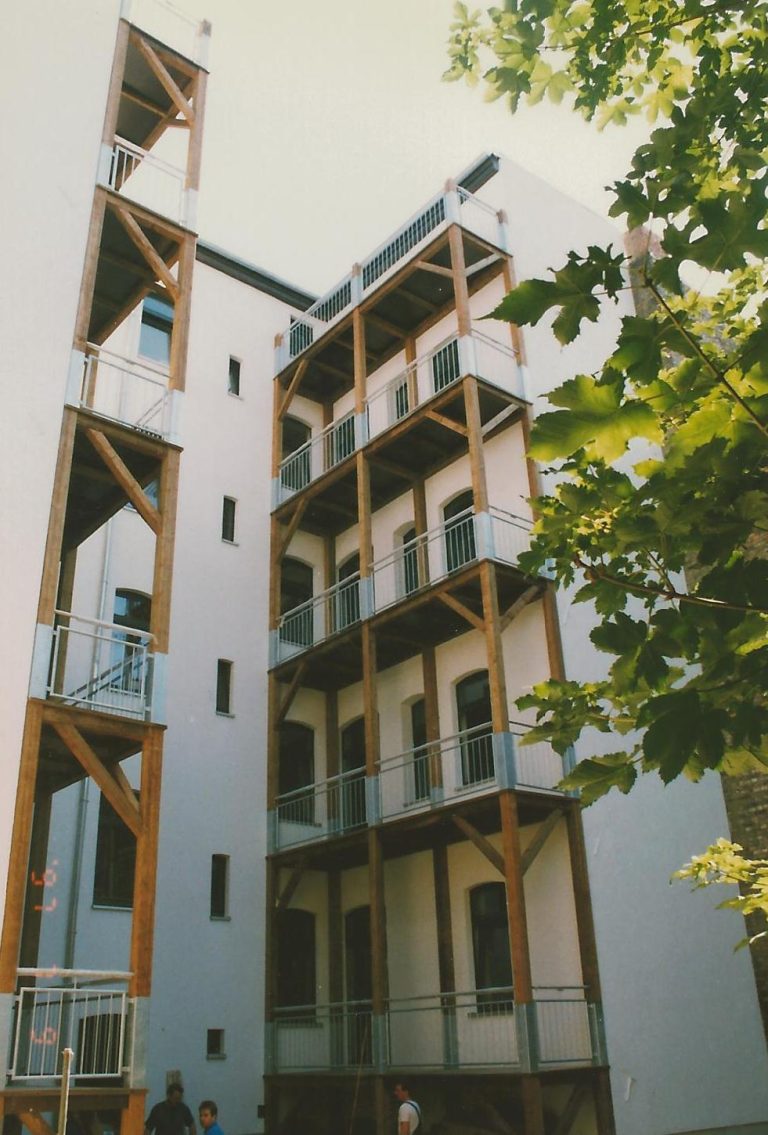 Halle
